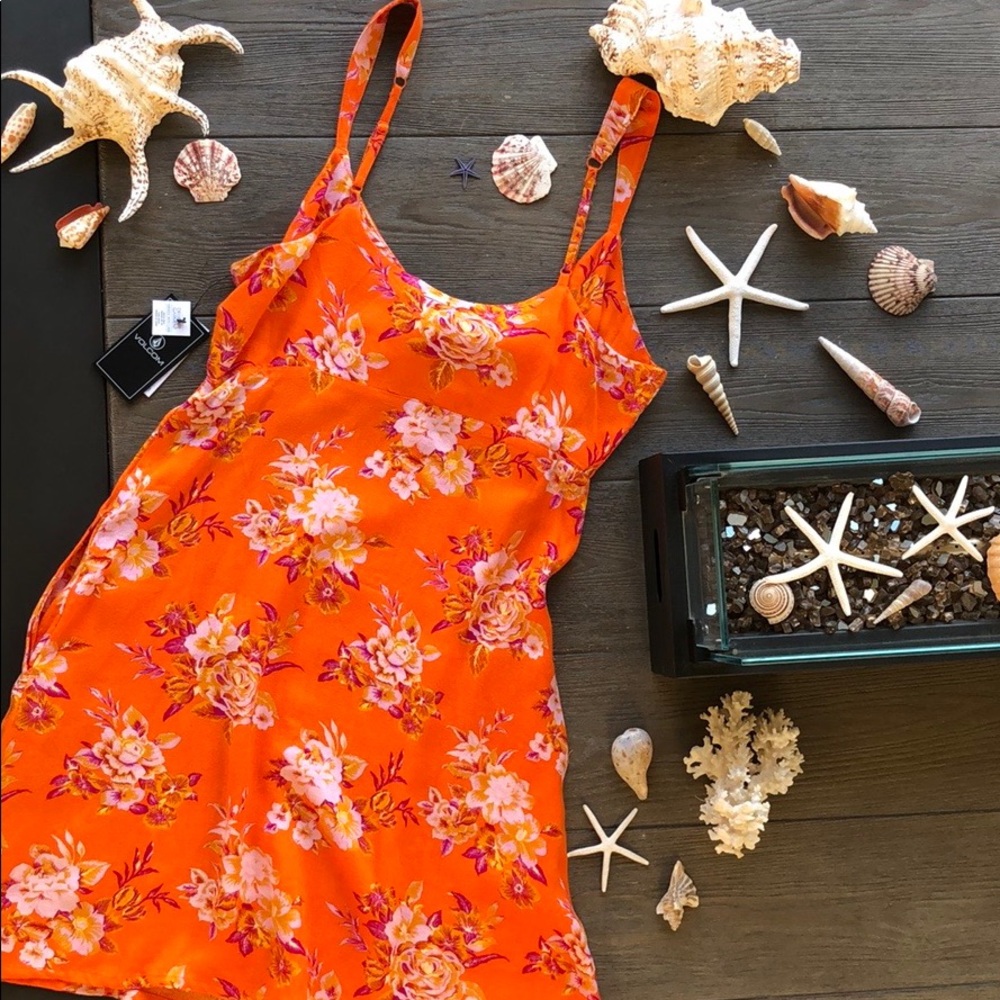 🌴🌼VOLCOM- TRY THE KNOT DRESS🌼🌴 - Picture 7 of 8